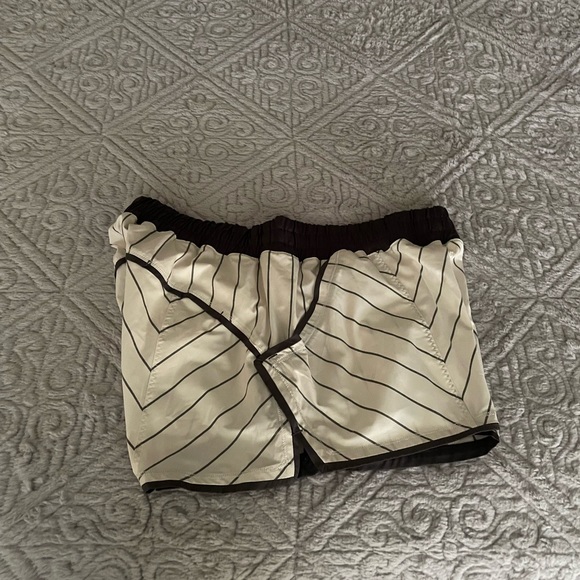 Excellent condition and clean - Picture 6 of 9